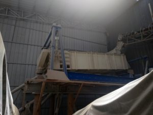 silica sand screener at site